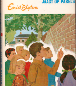 De grote 7 jaagt op parels