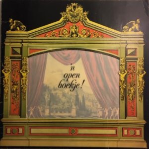 'n open boekje! Een papieren theatertje.